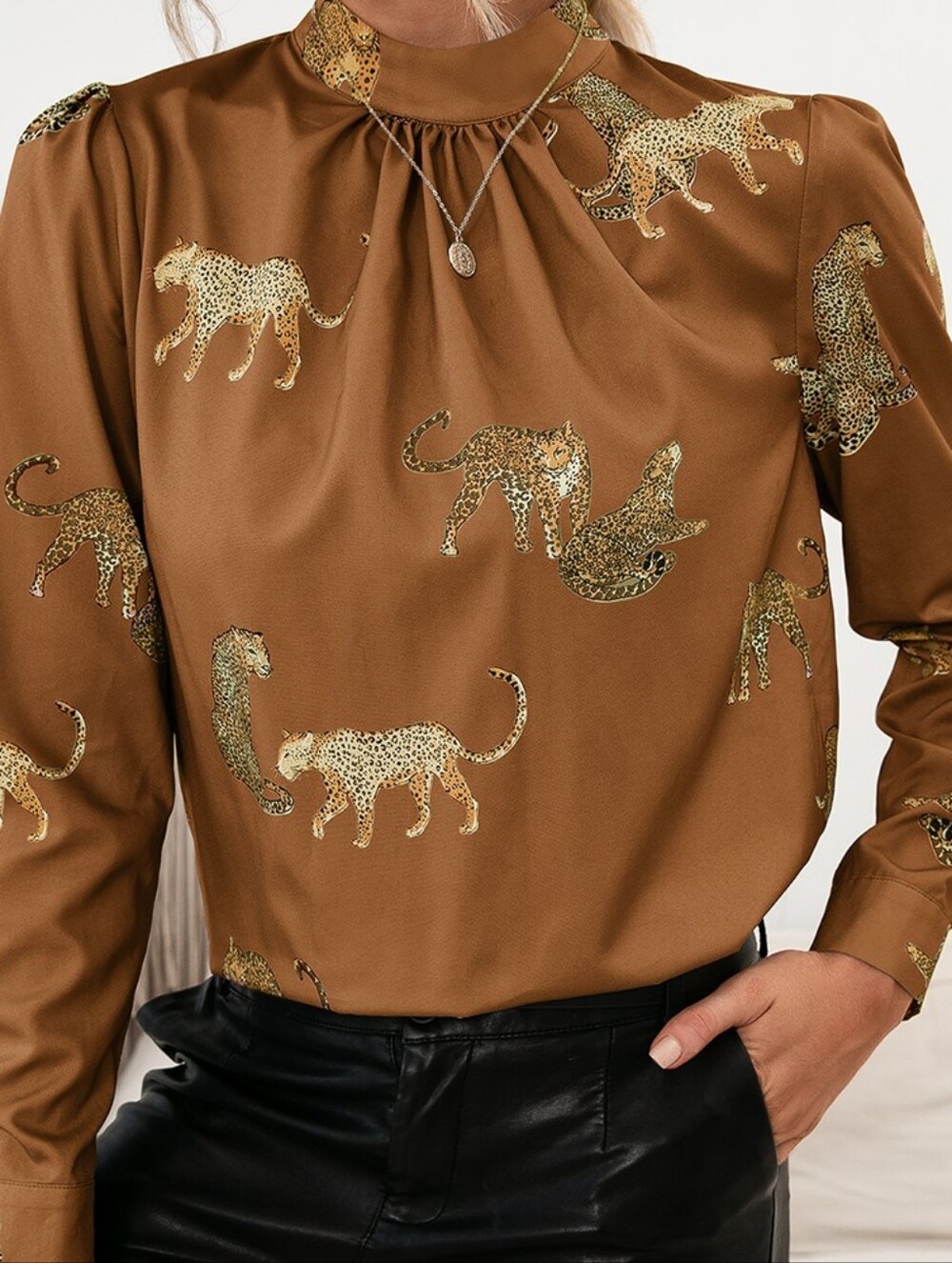 Savannah Chic Puff Sleeve Top - Caramel